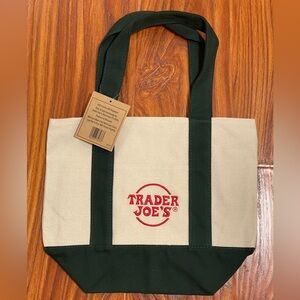 NWT Trader Joe’s Mini Canvas Tote Bags - Green